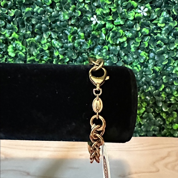 Fossil Brand Heart Charm Bracelet - Picture 6 of 6